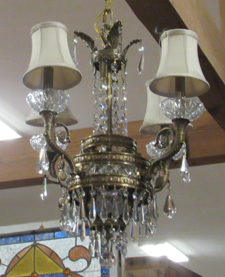 4 arm chandelier CJT