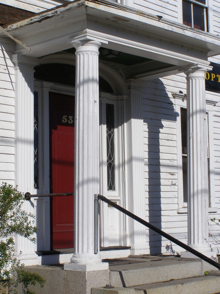 Nor'East Architectural Salvage of South Hampton, NH. Antique Building