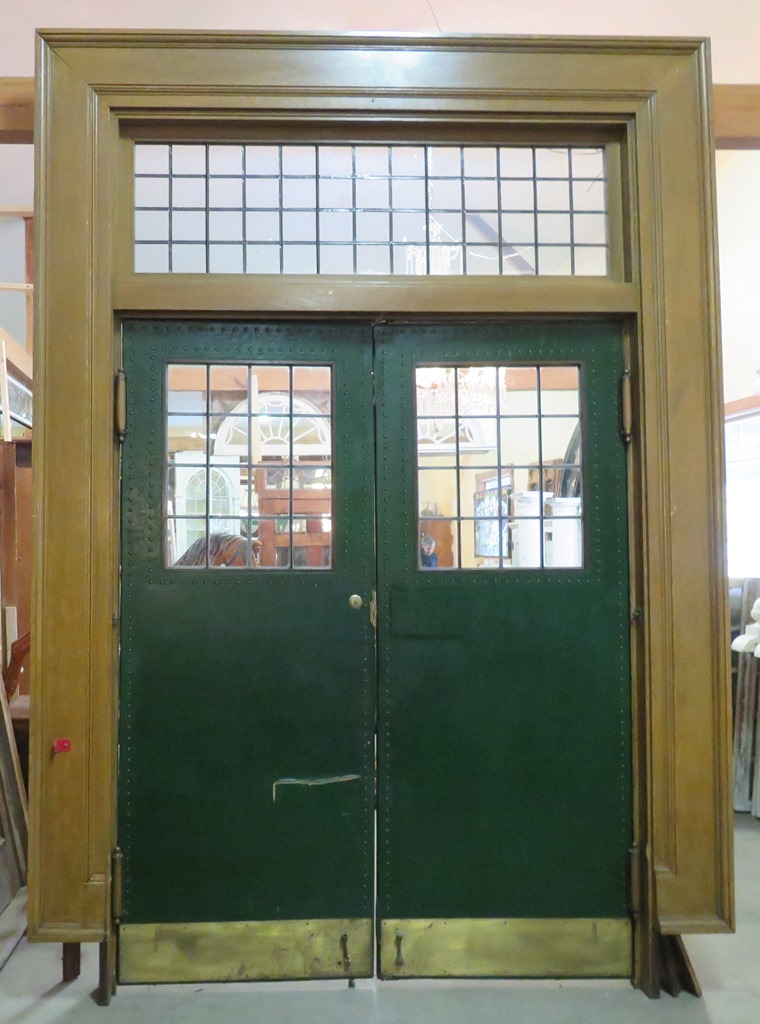 eastlake double doors SJT