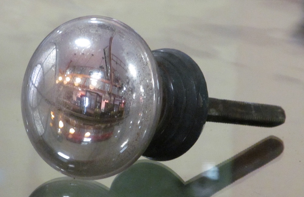 antique door knobs MT