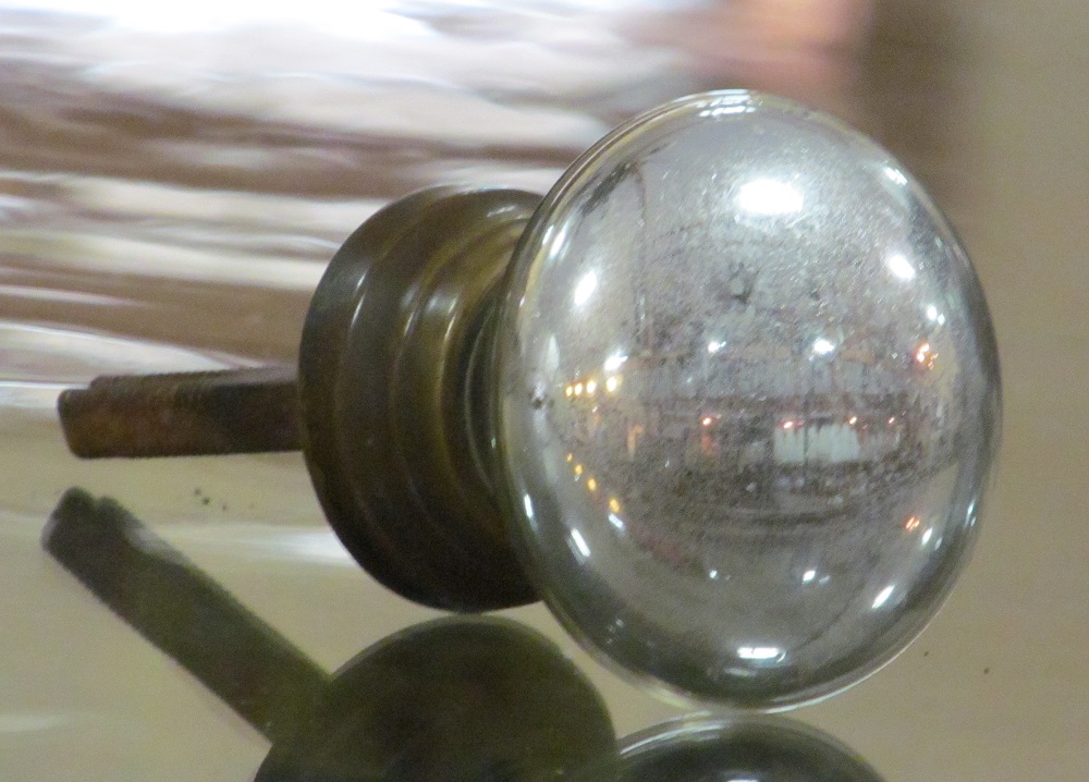 antique door knobs MT